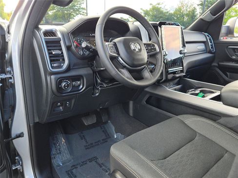 Used 2025 RAM 1500 Big Horn image 25