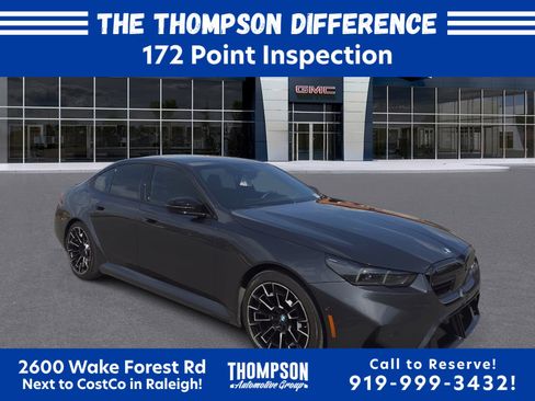 Used 2025 BMW M5 w/ Executive Package AWD/4WD image 1