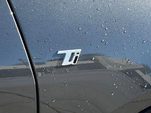 Used 2024 Alfa Romeo Tonale Ti image 9