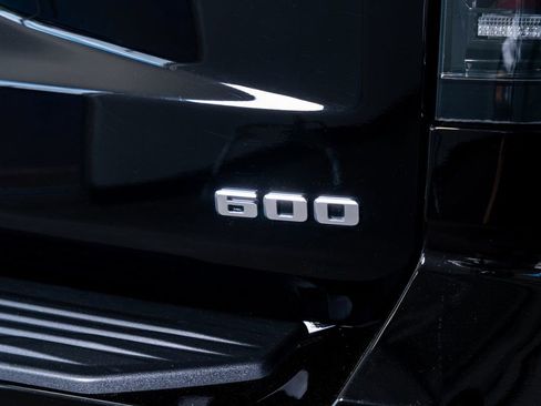 Used 2025 Cadillac Escalade Sport Platinum w/ LPO, Floor Liner Package image 30