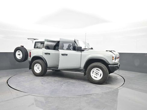 Used 2023 Ford Bronco Heritage Edition image 87