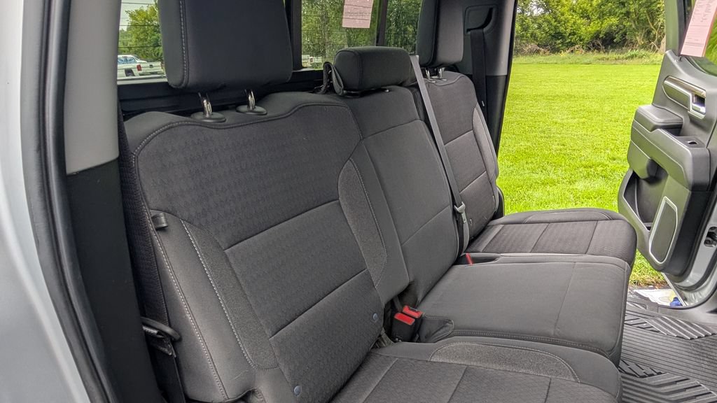 Used 2022 Chevrolet Silverado 1500 RST AWD/4WD image 17