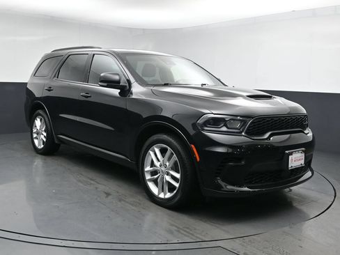 Used 2025 Dodge Durango R/T AWD/4WD image 2