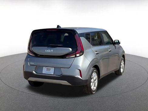 Used 2025 Kia Soul LX w/ LX Technology Package image 14