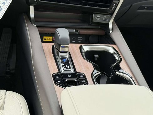New 2026 Lexus RX 450h Luxury image 15