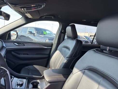 New 2025 Jeep Grand Cherokee L Limited AWD/4WD image 27