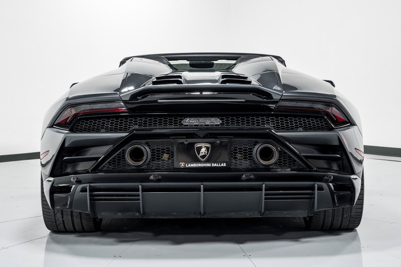 Used 2020 Lamborghini Huracan EVO AWD/4WD image 4