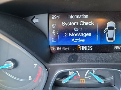 Used 2015 Ford Focus Titanium image 23