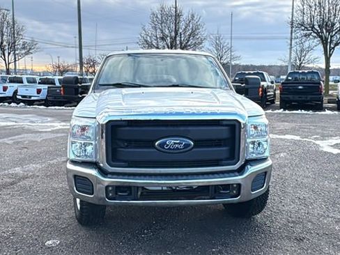 Used 2016 Ford F250 XL w/ Power Equipment Group image 25