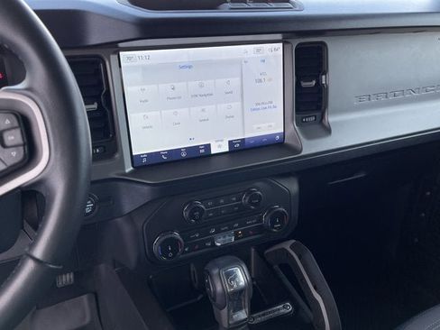 Used 2022 Ford Bronco Outer Banks image 15