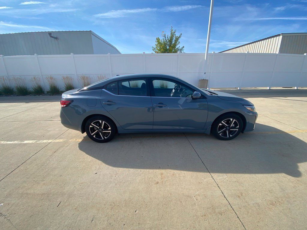 Used 2024 Nissan Sentra SV w/ All-Weather Package FWD image 10