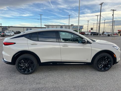 New 2026 Buick Envista Sport Touring w/ Studio Series image 6