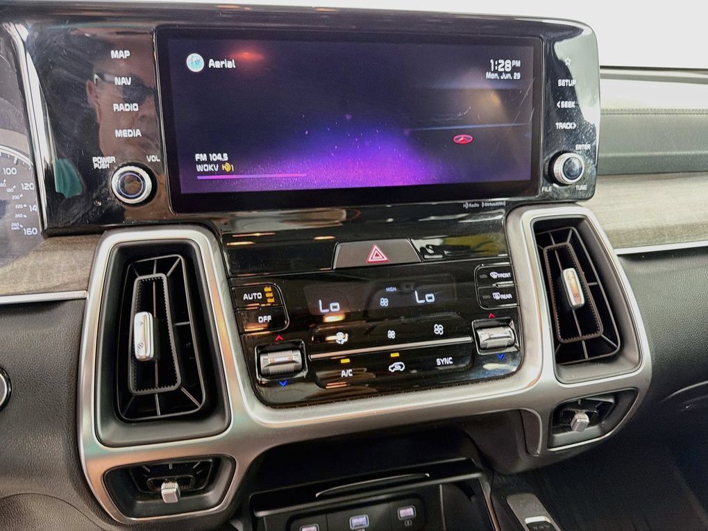 Used 2022 Kia Sorento S AWD/4WD image 19