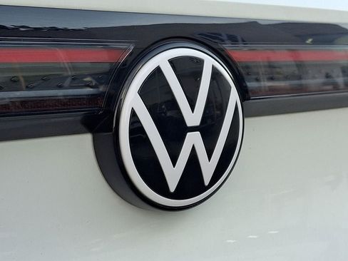 Certified 2023 Volkswagen ID.4 Pro RWD image 28