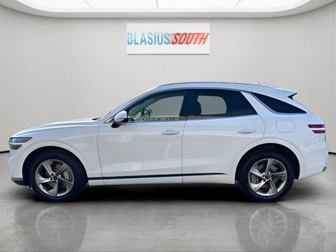 Used 2026 Genesis GV70 2.5T AWD/4WD image 6