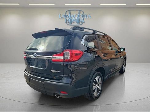 Used 2022 Subaru Ascent Premium w/ Convenience Package image 5