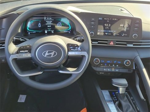New 2026 Hyundai Elantra Blue image 4