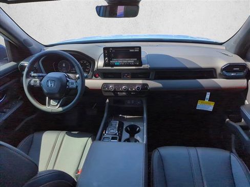 New 2025 Honda Pilot TrailSport image 14