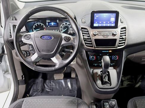 Used 2022 Ford Transit Connect XLT image 14