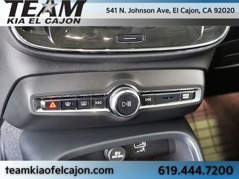 Used 2021 Volvo XC40 T5 Inscription AWD/4WD image 31