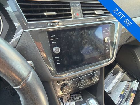 Used 2019 Volkswagen Tiguan SE AWD/4WD image 8