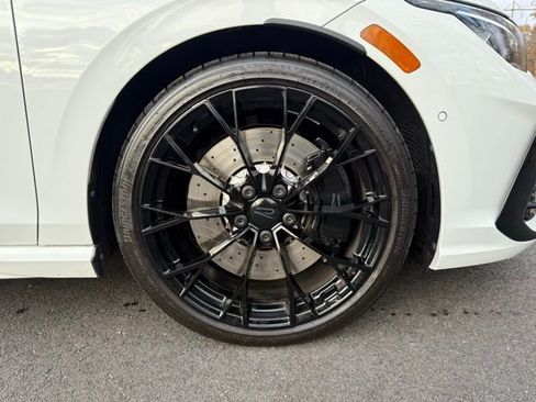 Used 2025 Volkswagen Golf R Black Edition image 39