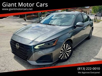 Used 2023 Nissan Altima 2.5 SV