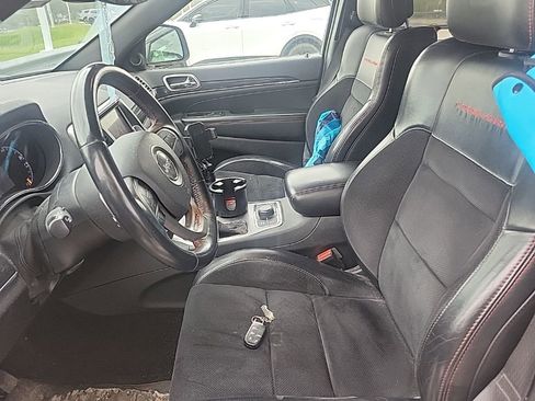 Used 2018 Jeep Grand Cherokee Trailhawk image 3