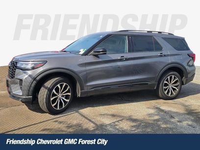 Used 2025 Ford Explorer ST-Line