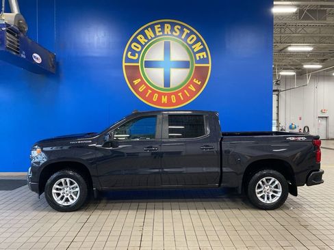 Used 2024 Chevrolet Silverado 1500 RST w/ Convenience Package II image 17