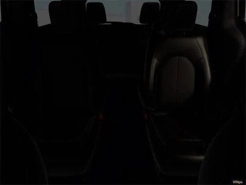 New 2026 Chrysler Pacifica Select image 15