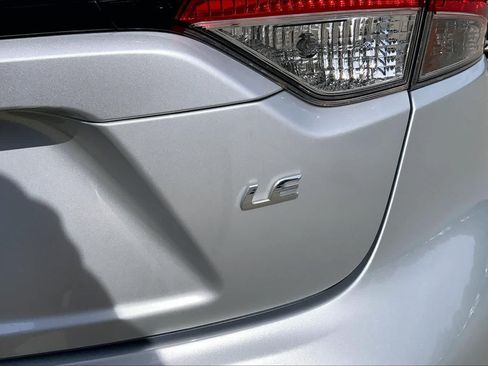 Used 2024 Toyota Corolla LE FWD image 10