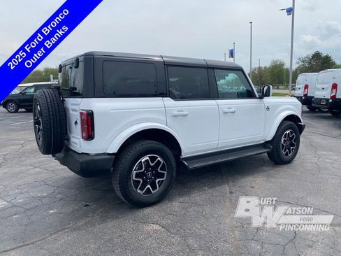 Used 2025 Ford Bronco Outer Banks AWD/4WD image 10