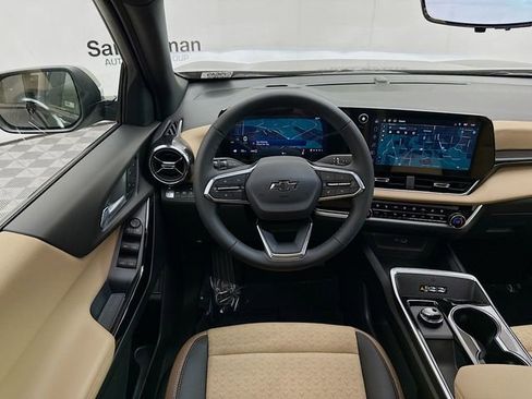 New 2026 Chevrolet Equinox ACTIV w/ Convenience Package III image 24