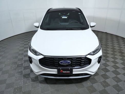 Used 2024 Ford Escape ST-Line Select w/ Tech Pack #2 image 3