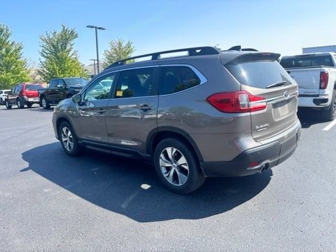 Used 2021 Subaru Ascent Premium w/ Convenience Package AWD/4WD image 7