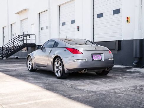 Used 2007 Nissan 350Z Enthusiast w/ Cargo Convenience Pkg RWD image 34
