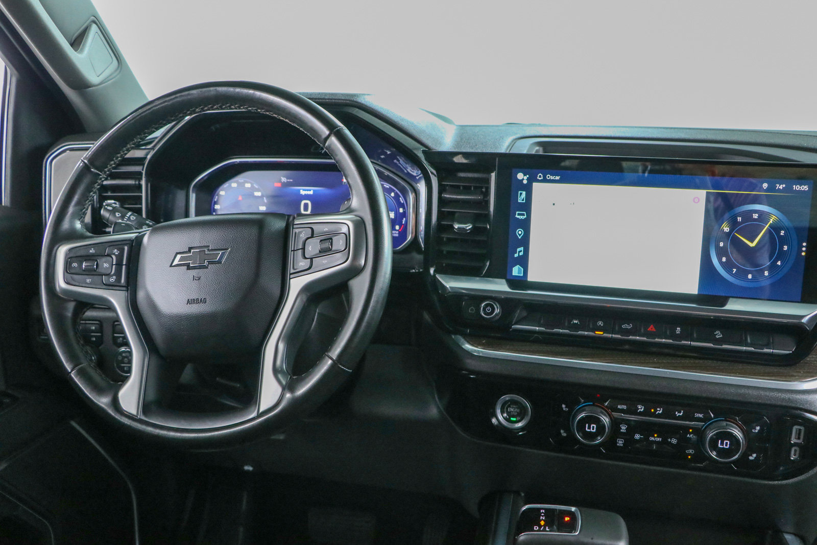 Used 2023 Chevrolet Silverado 1500 RST w/ Z71 Off-Road Package AWD/4WD image 17