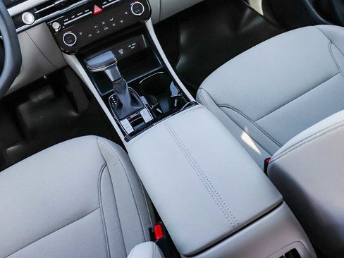 New 2026 Hyundai Tucson SEL FWD image 22