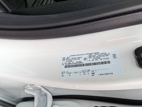 New 2025 Ford F550 4x4 Crew Cab Super Duty w/ XL Chrome Package image 40