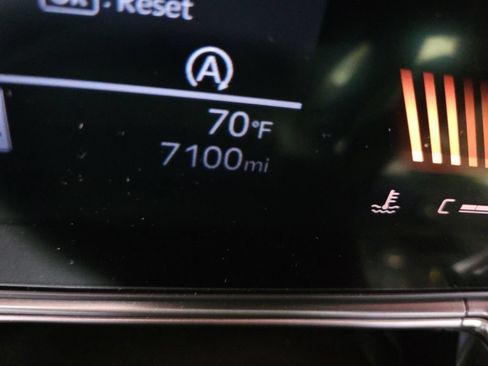 Certified 2026 Kia Sorento LX FWD image 7