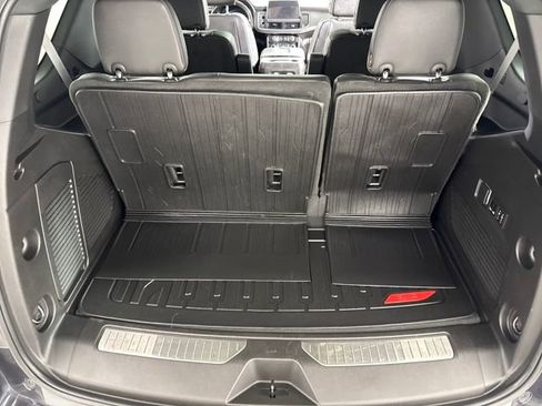 Used 2023 GMC Yukon AT4 AWD/4WD image 34