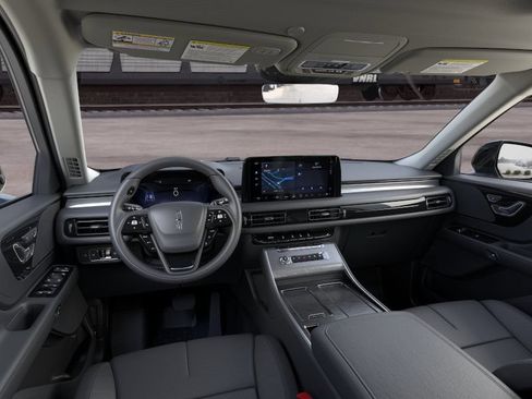 New 2026 Lincoln Aviator AWD image 9