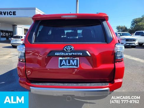 Used 2024 Toyota 4Runner TRD Off-Road image 10