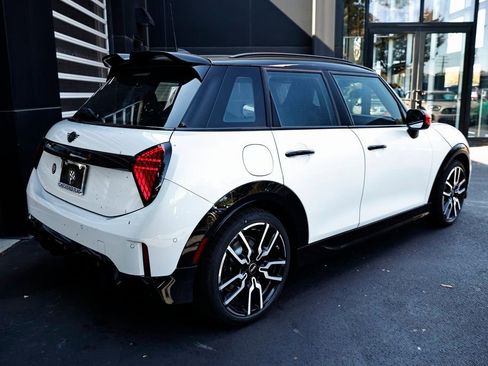 New 2026 MINI Cooper S image 7
