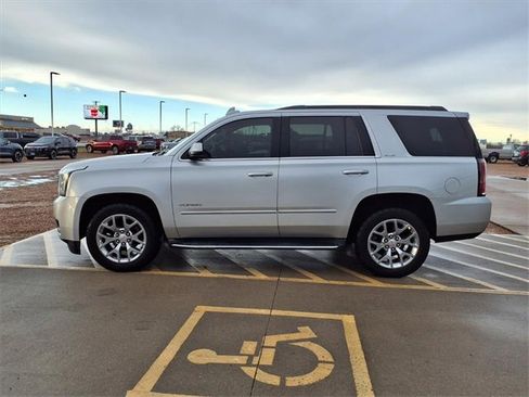 Used 2016 GMC Yukon SLE w/ HD Trailering Package image 2