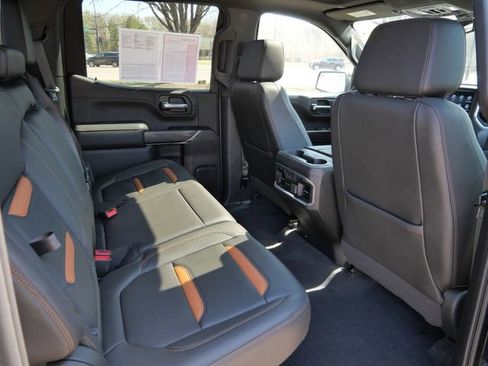 Used 2020 GMC Sierra 1500 AT4 w/ AT4 Premium Package AWD/4WD image 28