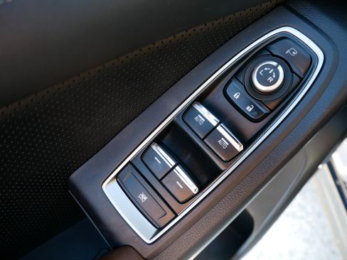 Used 2023 Subaru Ascent Touring image 19