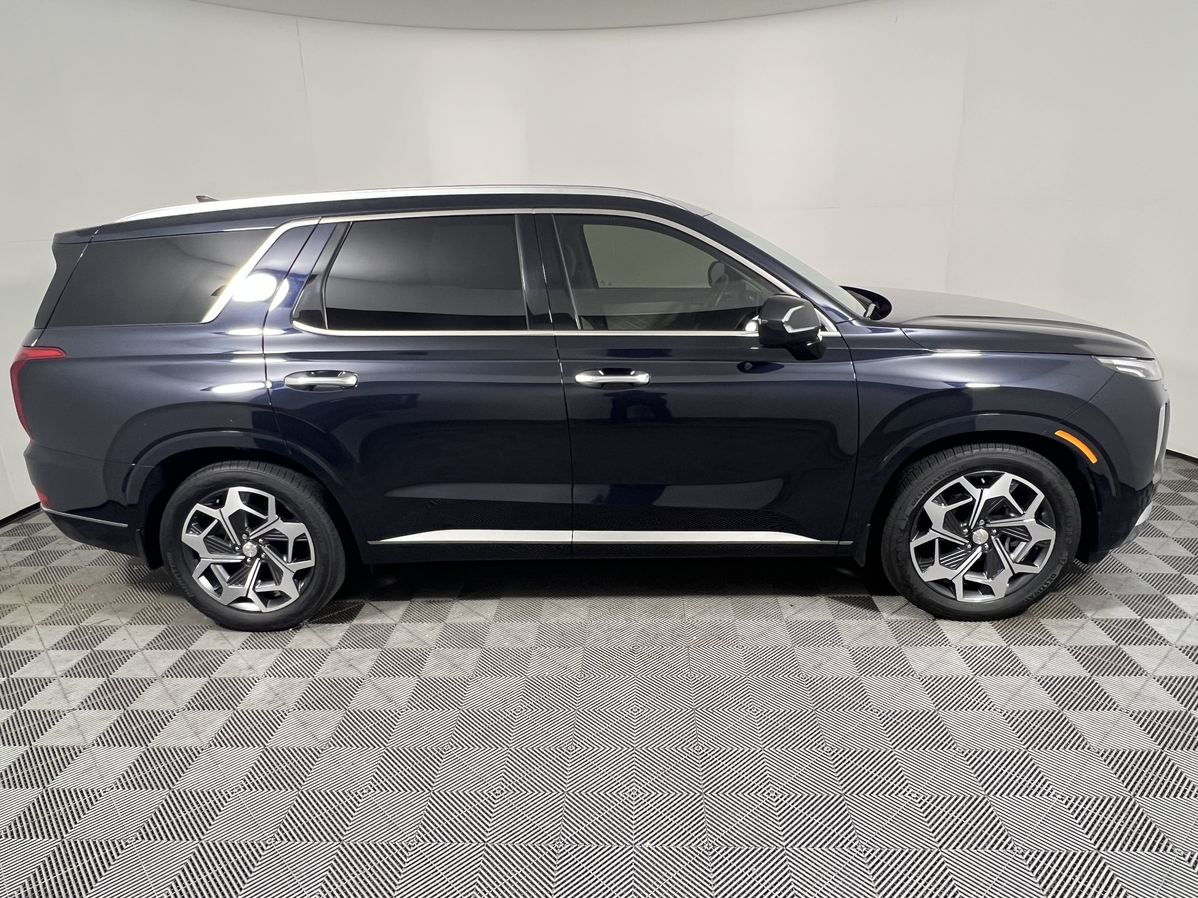 Used 2021 Hyundai Palisade Calligraphy FWD image 6