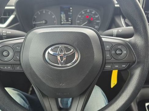 Used 2024 Toyota Corolla LE image 18